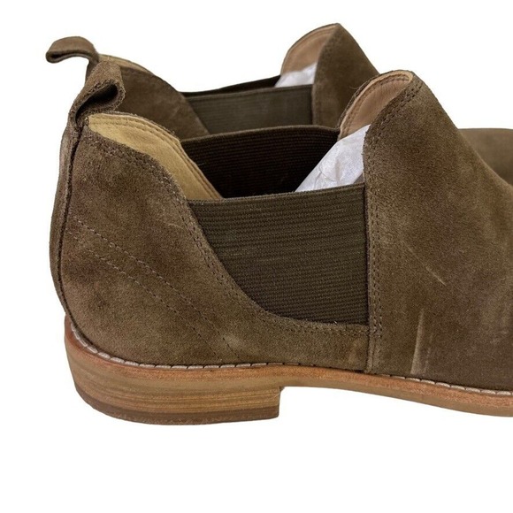 Clarks Brown Ankle Booties with Side Cutouts - Picture 11 of 16